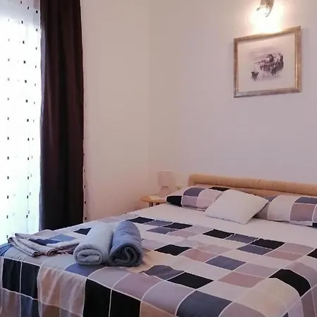 By The Sea Pirovac, Sibenik - 24368 Apartamento *