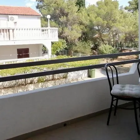 By The Sea Pirovac, Sibenik - 24368 *