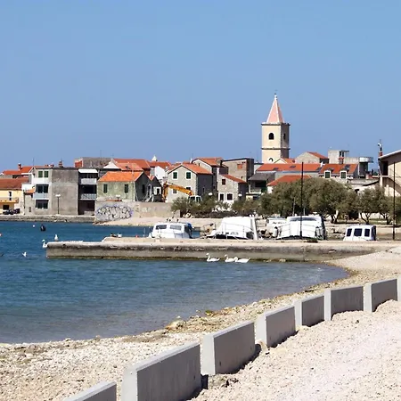 Apartment By The Sea Pirovac, Sibenik - 24368 *