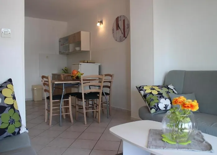 By The Sea Pirovac, Sibenik - 24368 Pirovac